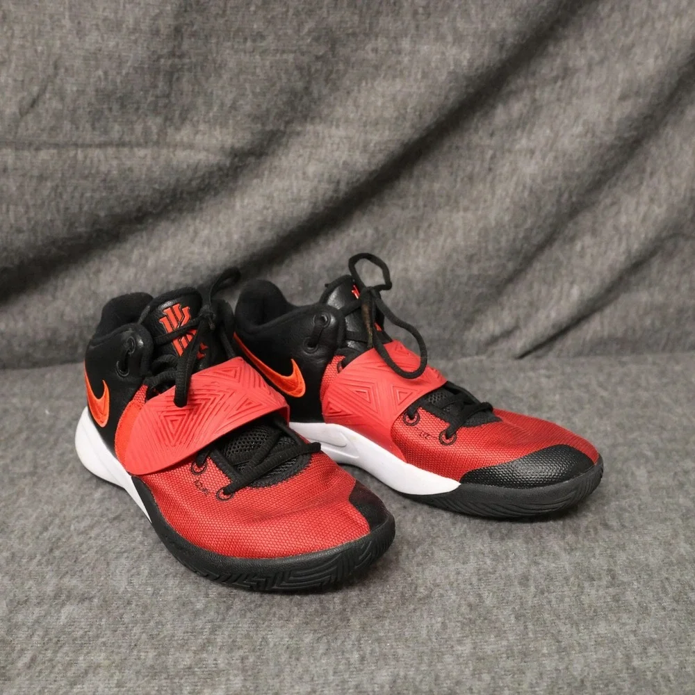 Nike Kyrie Flytrap 3‎ Shoes Mens Size 8.5 Red Black Basketball BQ3060-009